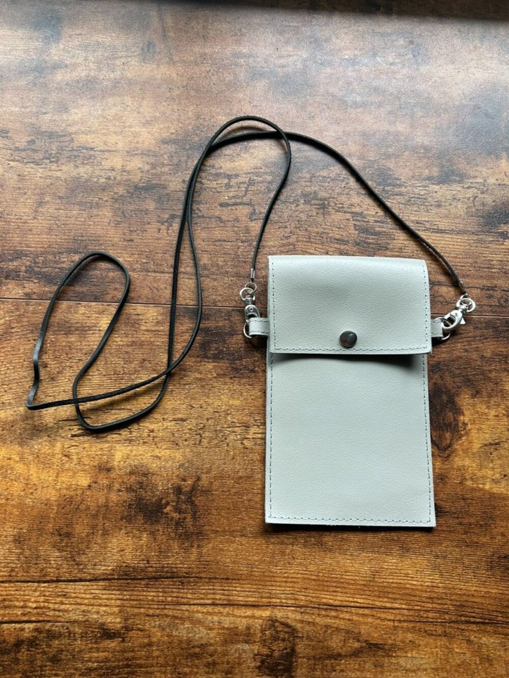 JoJo’s Bags Handmade Leather Phone Crossbody Pouch Gray Neck Wallet New
